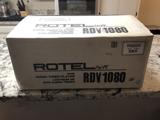 Rotel RDV-1080 DVD/CD Player