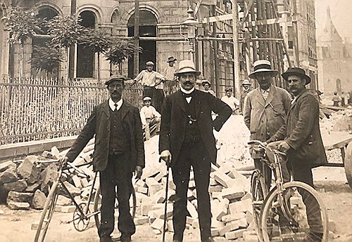  Luxembourg
- Construction d'une splendide maison de ville en 1912 à Esch-sur-Alzette