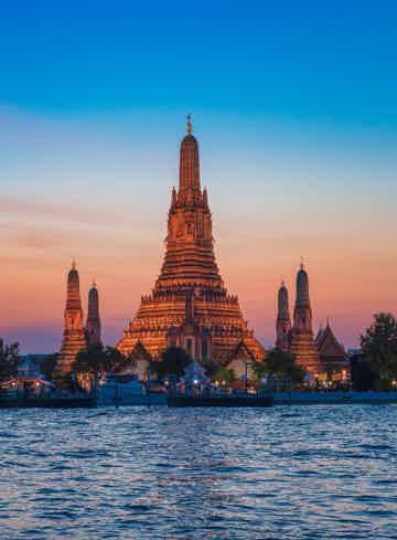 Cruise along the Chao Phraya River
