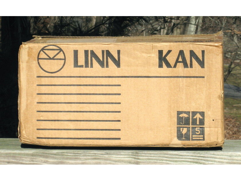 Linn Kan speakers