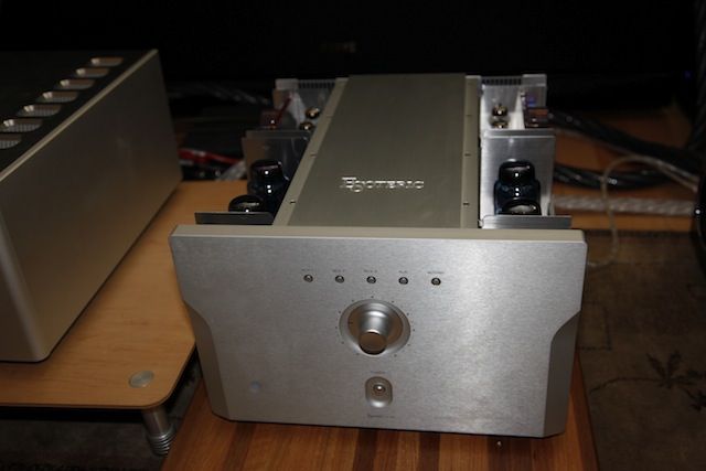 Esoteric A-100 KT-88 Tube Amplifier