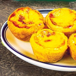 F4 (2Pcs) Puff Pastry Egg Tart (2粒）酥皮蛋挞