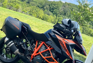 2019 KTM 1290 SUPER DUKE GT motorcycle for rent near Woodland Park, CO