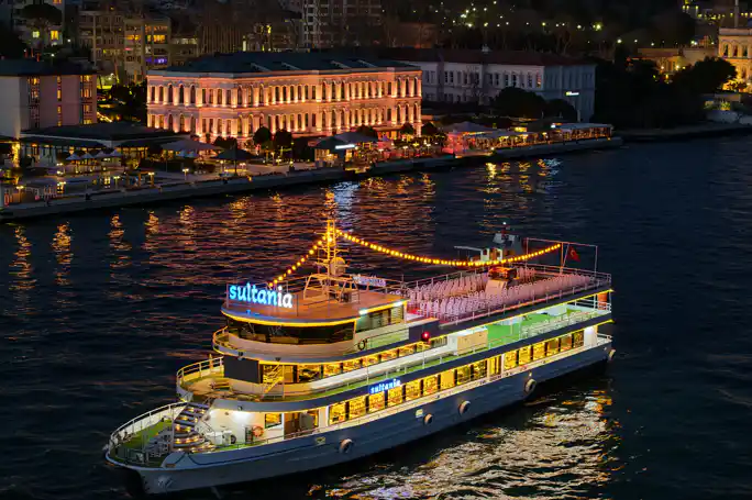 Elegant Dinner Cruise: Night Views, Shows & Optional Hotel Pickup
