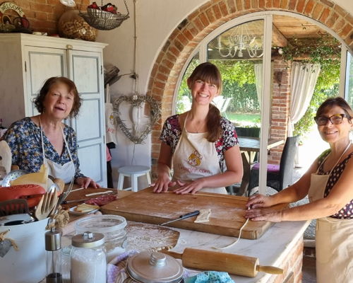 Cooking classes Foiano della Chiana: Tortelli, pici and tagliatelle in the countryside