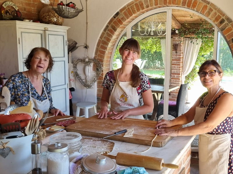Cooking classes Foiano della Chiana: Tortelli, pici and tagliatelle in the countryside