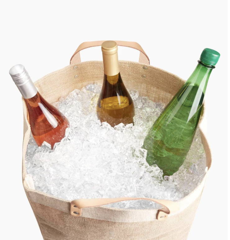 stick-and-ball-apolis-equestrian-market-bag-holding-beverages-on-ice