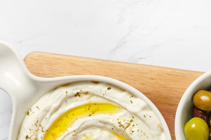 Fromage de yogourt (labneh) à la yaourtière