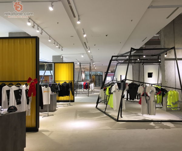 forfar-design-sdn-bhd-industrial-modern-malaysia-selangor-retail-contractor-interior-design
