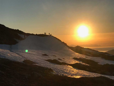 people in midnight sun.jpg