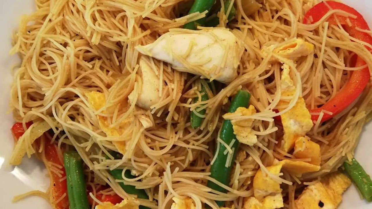 Singapore Noodles - Southeast Asian Recipes - Nyonya Cooking