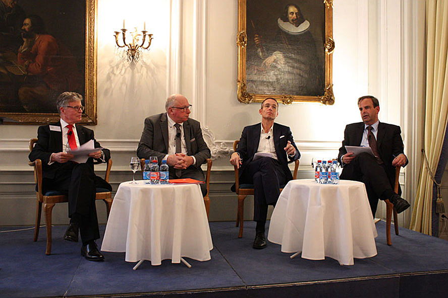  Basel
- von links nach rechts: Peter Frigo, Richard Stock, Fredy Hasenmaile und Gerhard Pfister