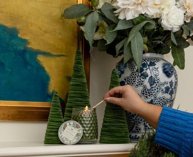 outdoor decoration nutcrackers with wreath and candy cane