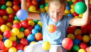 alpincenter tonis abenteuerwelt bällebad