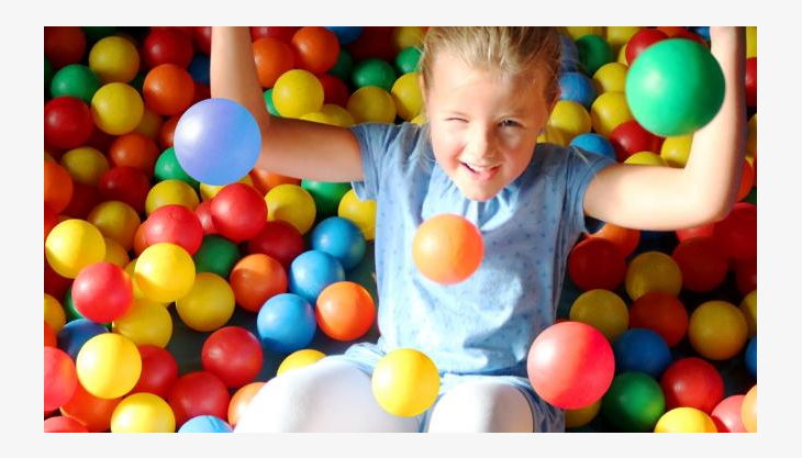 alpincenter tonis abenteuerwelt bällebad