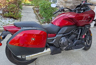 2018 HONDA CTX700N DCT ABS motorcycle for rent near Moncks Corner, SC