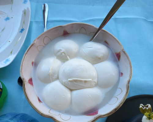 Food & Wine Tours Rome: A journey through Neapolitan flavors in Tuscolano