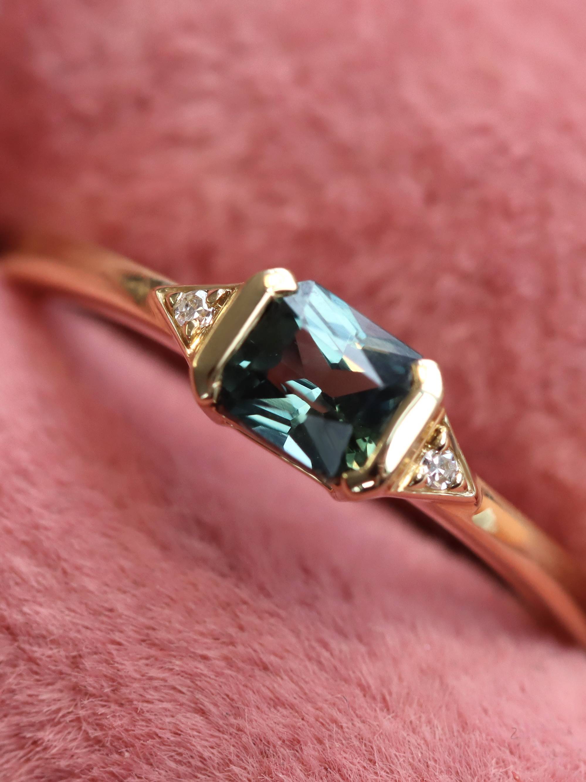 Sapphire ring