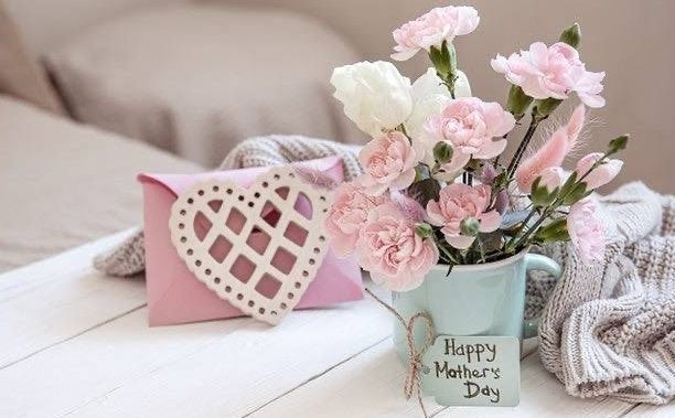 Eiluxe candle supplies