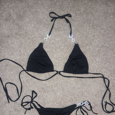 black tenezis bikini 