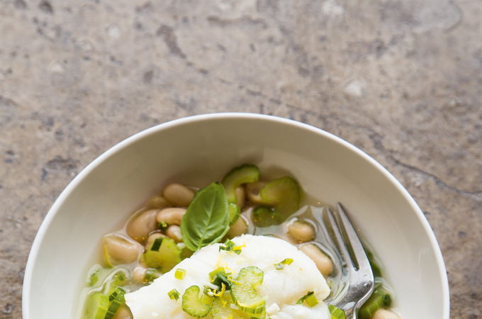 Poisson au céleri braisé et haricots blancs au citron
