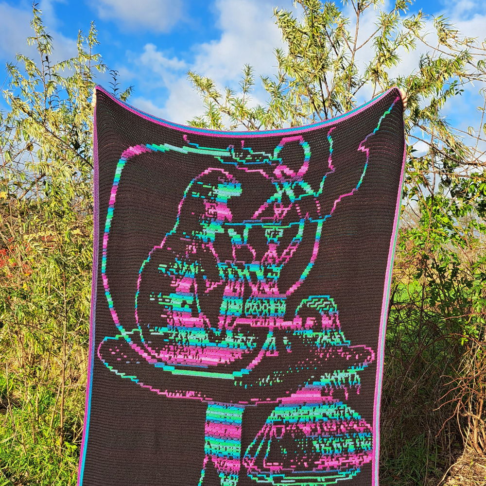 Alice and the Caterpillar | Alice in Wonderland Overlay Mosaic Crochet Blanket