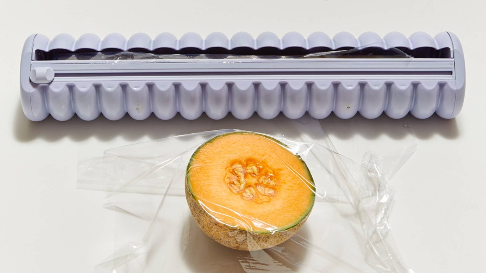 Featured image for This Plastic Wrap Alternative Uses Potato Waste and is 100% Home Compostable