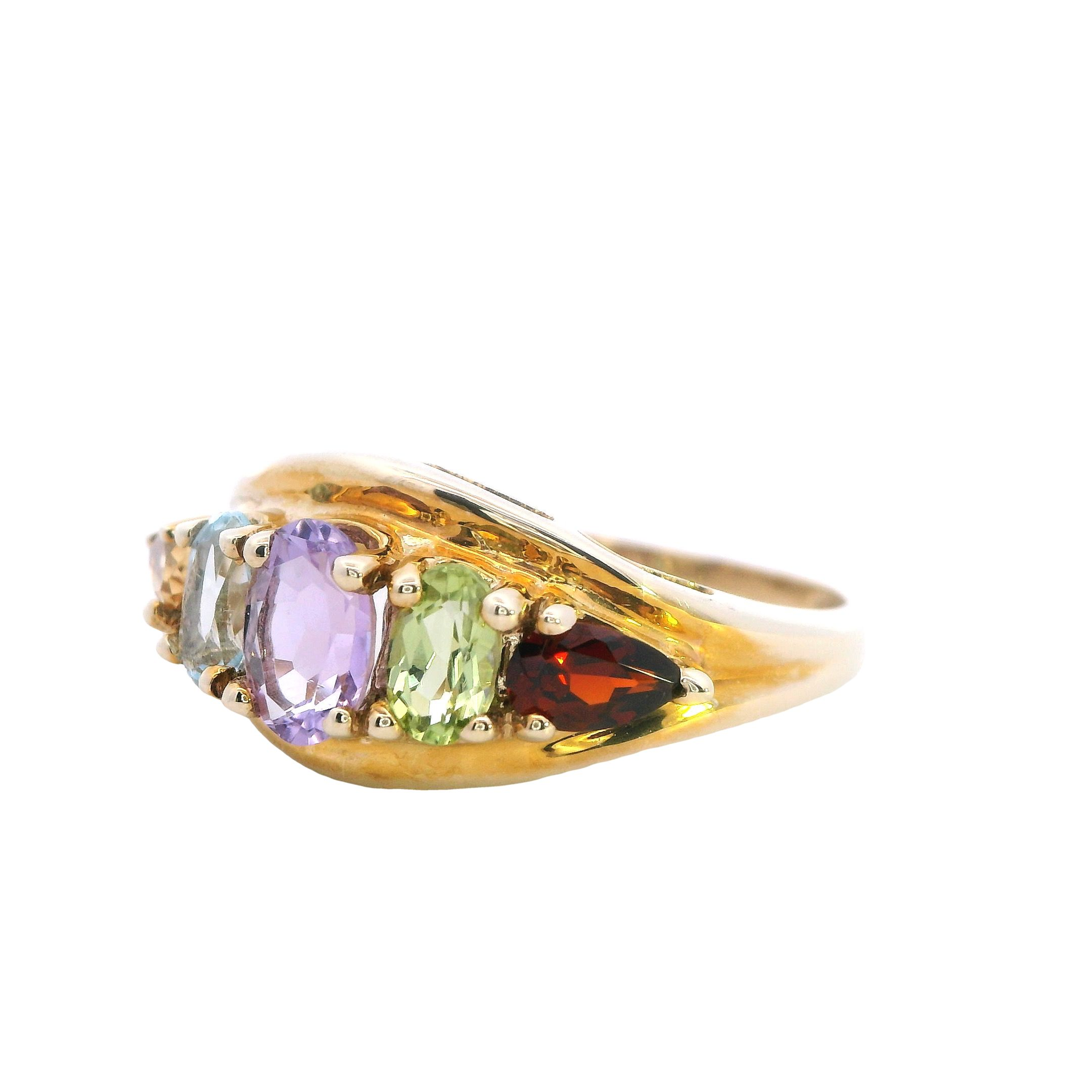 Multi-Stone Ring set in 9ct Yellow Gold - Image 3