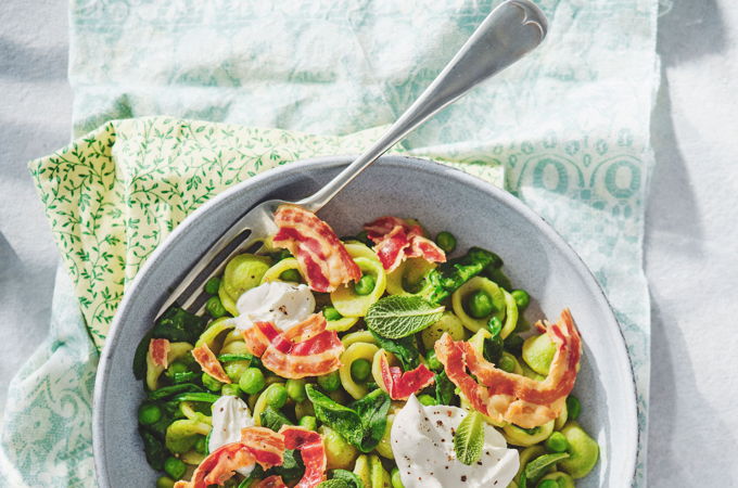 Pasta with Green Peas, Labneh, Mint and Pancetta Chips