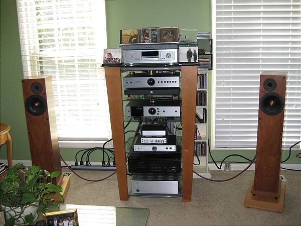 Current version-with SS integrated amp