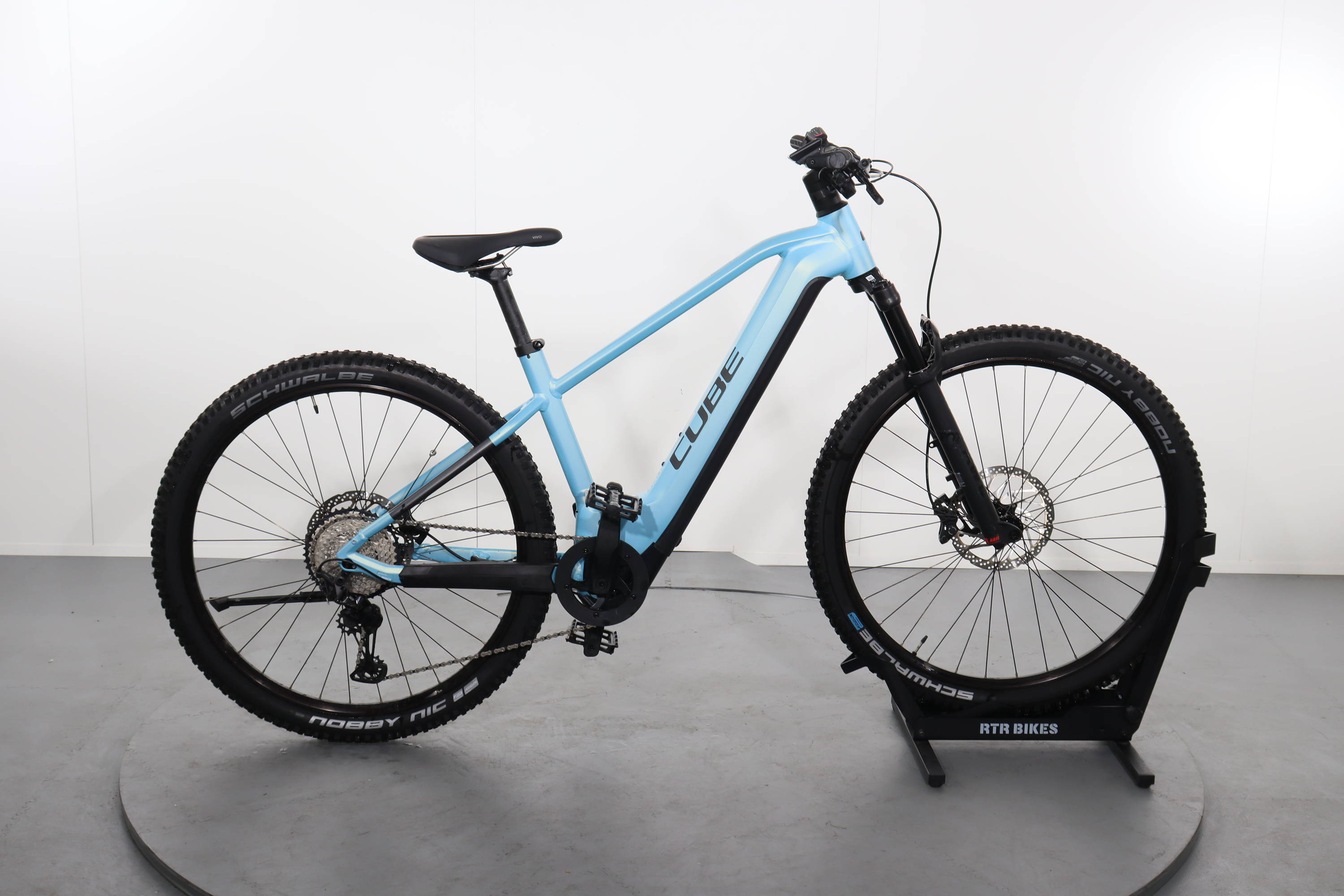 Cube Reaction Hybrid SL