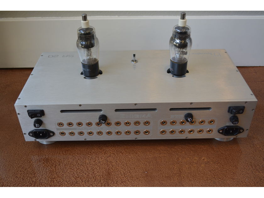 Synergistic Research EnigmA Tubed power supply for active shielding - RARE - (see pics)!