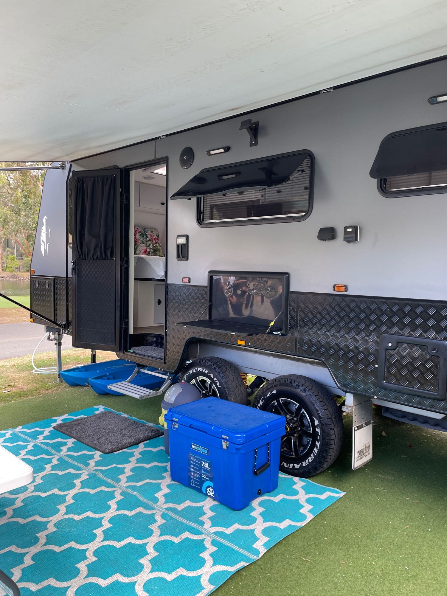 Extreme Offroad Caravan Gladiator - AUD$60,000 and Q$20,000 - Image 10