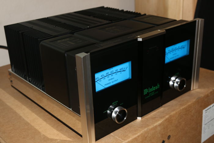 MCINTOSH MC402 2CH SOLID STATE AMP, CAN BE USED AS AN 8...