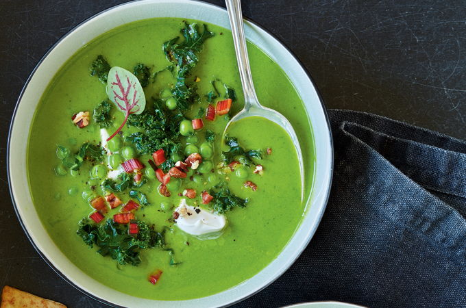 Potage aux légumes verts vide-frigo