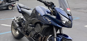 2009 YAMAHA FZ1 motorcycle for rent near Berkeley, CA