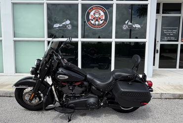 2024 HARLEY-DAVIDSON HERITAGE CLASSIC 114 motorcycle for rent near Davie, FL