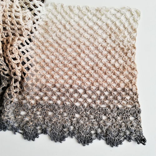 Phebe shawl
