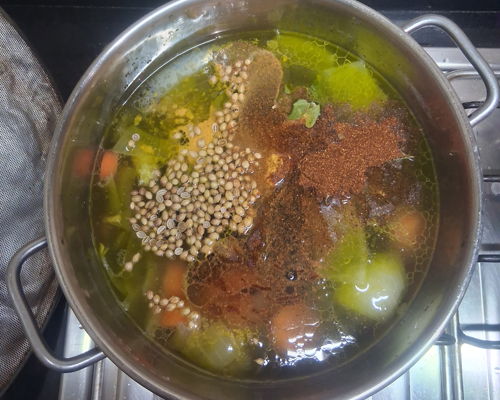 Cooking classes Rome: Minestrone, multigrain tiles, and caramelized vegetables