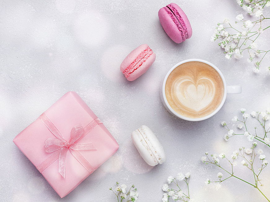 Costa Adeje
- Enchant your loved ones with homemade macarons