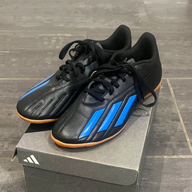 Adidas Hallenschuhe Gr. 43