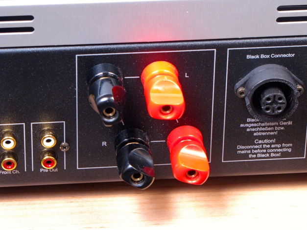 Octave Audio V40SE as new condition