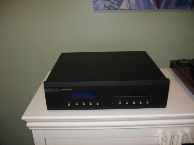 Musical Fidelity M6CD/DAC COMPACT DISC PLAYER