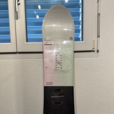 Snowboard
