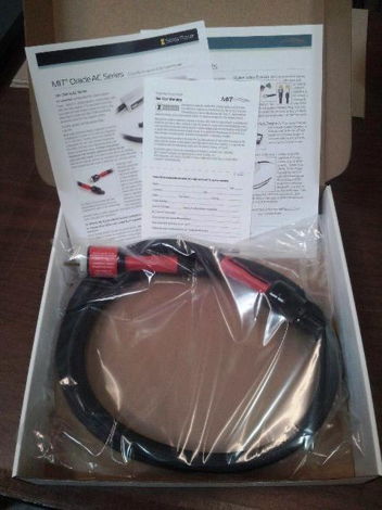 MIT Oracle Z3 power cable New-In-Box   Warranty