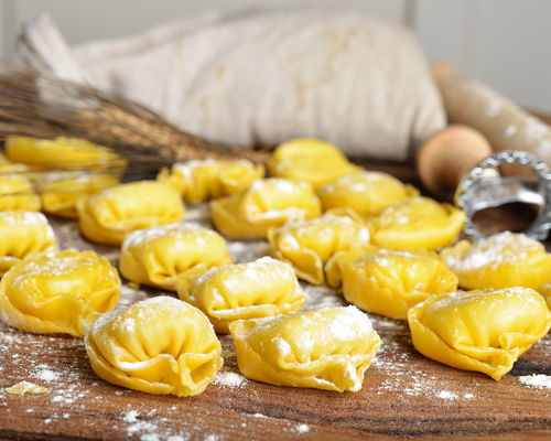 Cooking classes Bologna: Bologna cooking class: tagliatelle and tiramisù