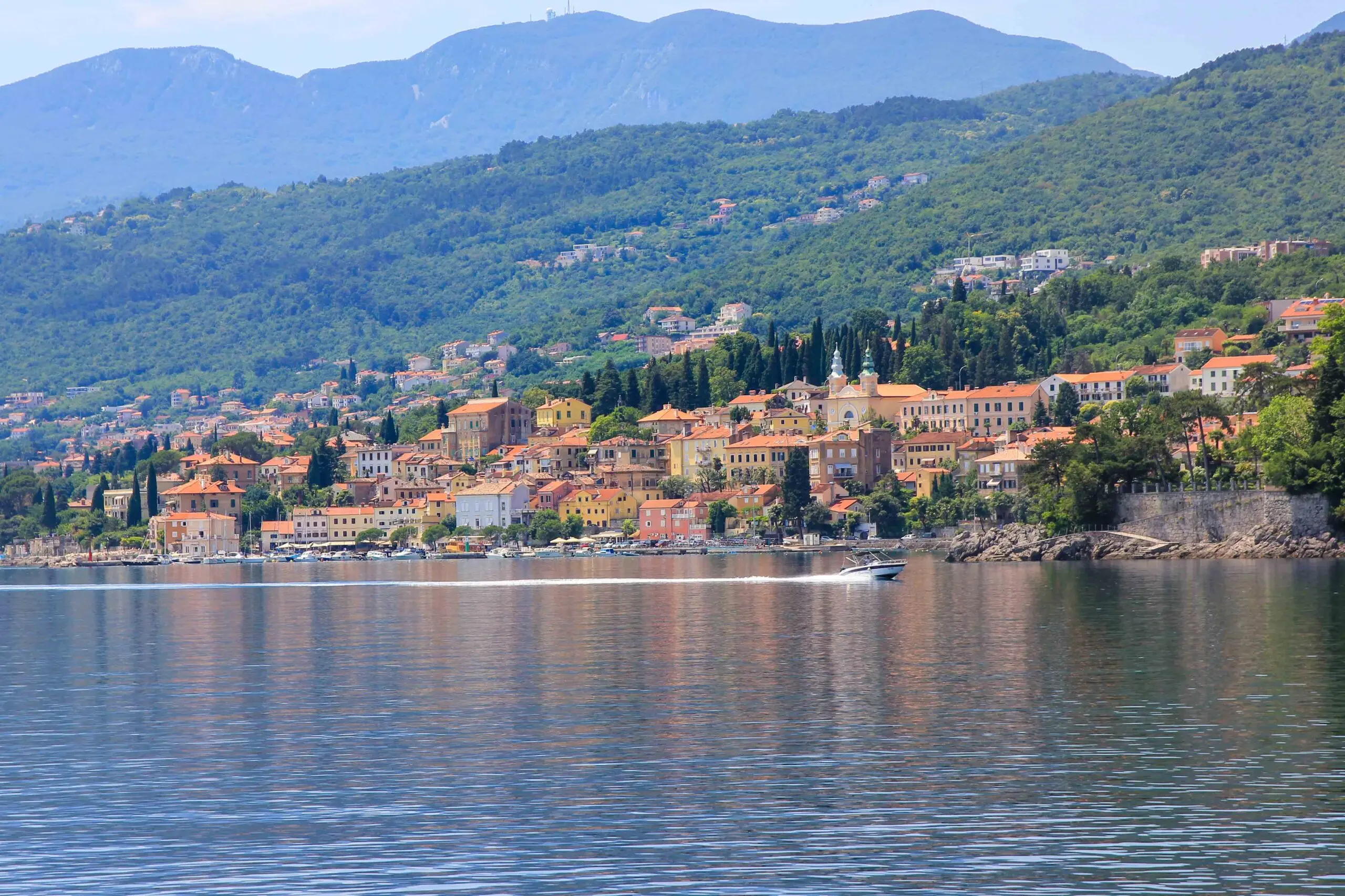 Kvarner Bay: Best Things to Do, Beaches & Tips
