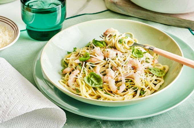 Pâtes <i>one pot</i> aux crevettes nordiques, au citron et au parmesan