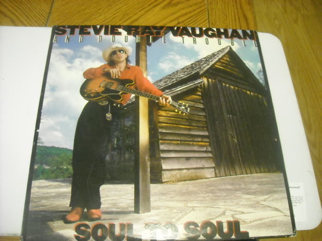 Stevie Ray Vaughan - And Double Trouble Soul To Soul