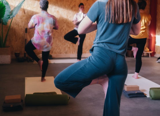 Flow Yoga